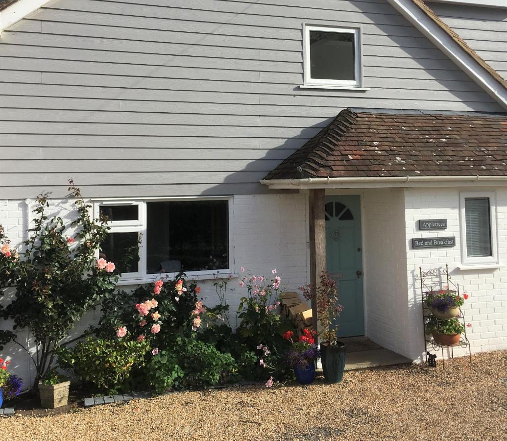 Appletrees B&B Midhurst Exterior photo
